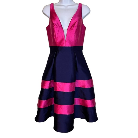 Mac Duggal Pink And Navy Blue Asymmetrical Dress Size 4 Homecoming HOCO - Picture 1 of 3